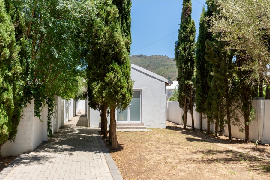 4 Bedroom Property for Sale in Riebeek Kasteel Western Cape